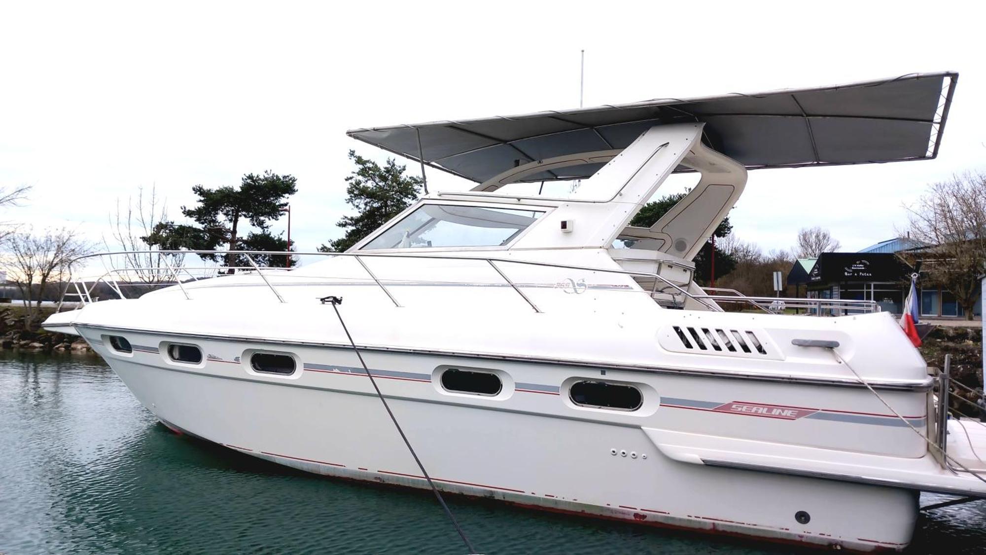 Botel Eden Marine *